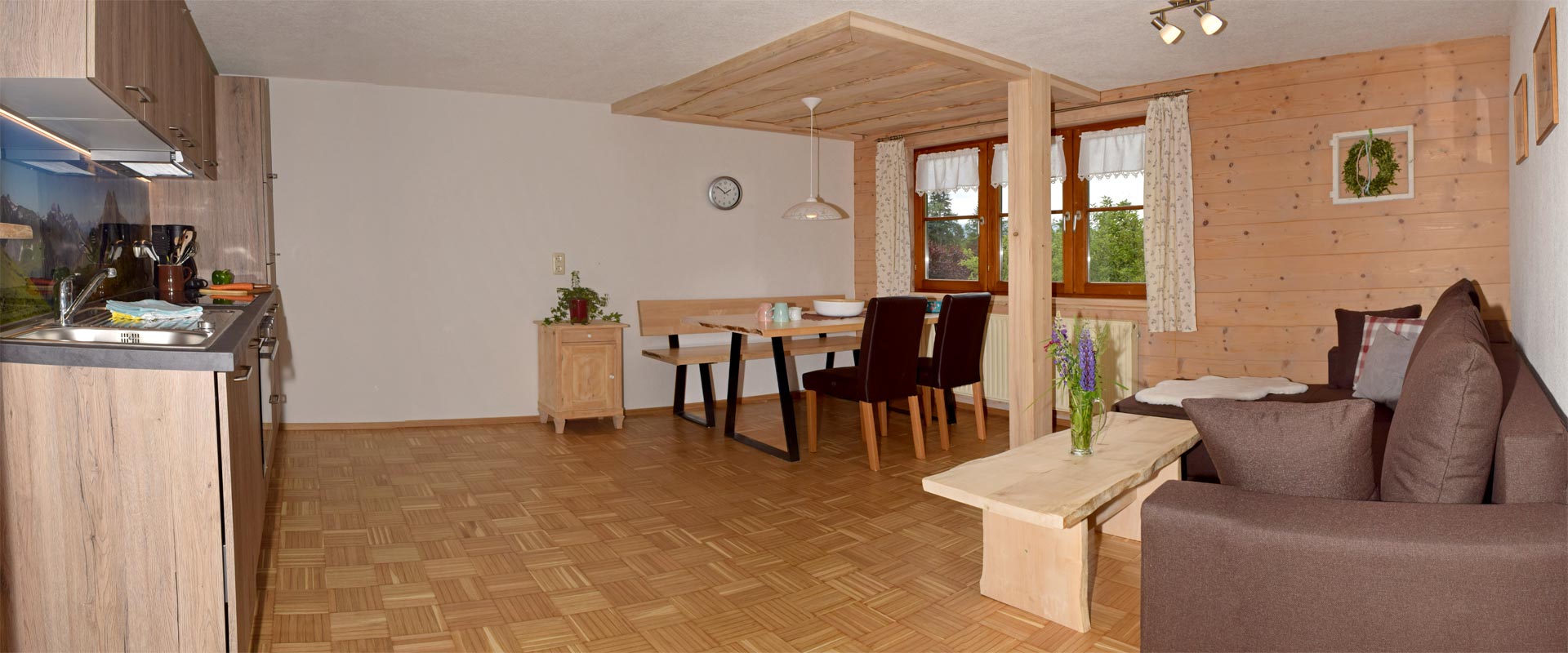 Panorama355 361 1920x800k